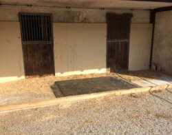 HIT Lit pour chevaux Comfort 2.0 1,8m x 2,4m, fret inclus en Allemagne