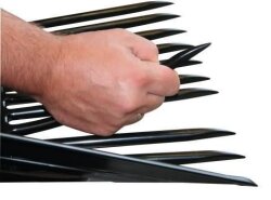 Fourche à fumier KERBL en plastique incassable en noir